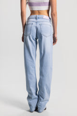 Straight – Low-Waist Light Blue Jeans
